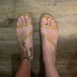 Madewell leather strappy sandals